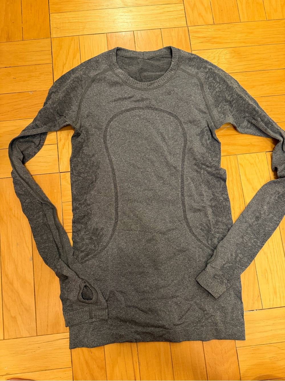 lululemon grey swiftly size 4